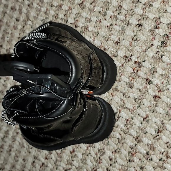 Baby Girl Combat Boot Multiple Sizes Available - Picture 2 of 2